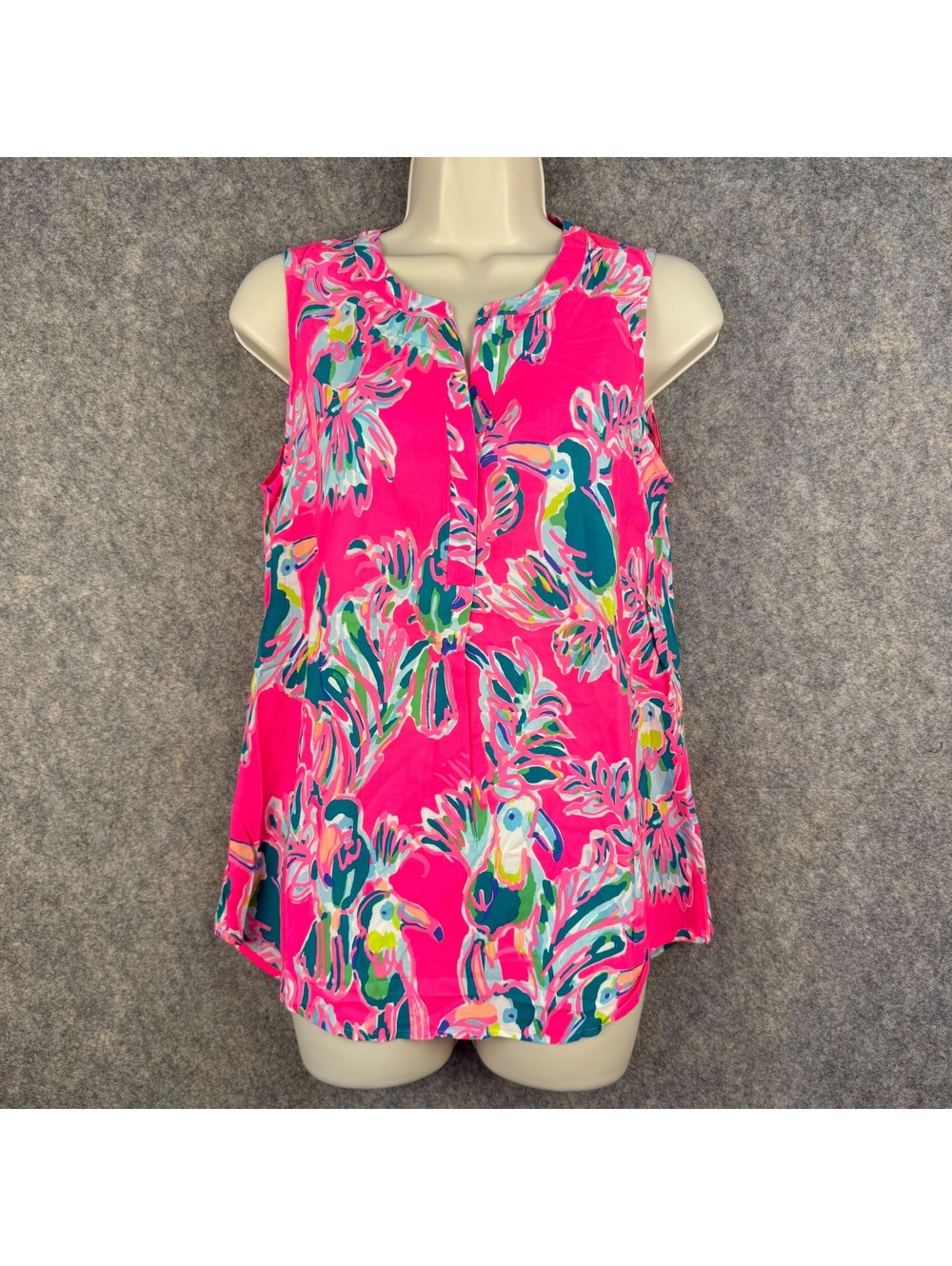 Lilly Pulitzer Stacey Sleeveless Top Toucan Dragonfruit Pink Green Size XS 805